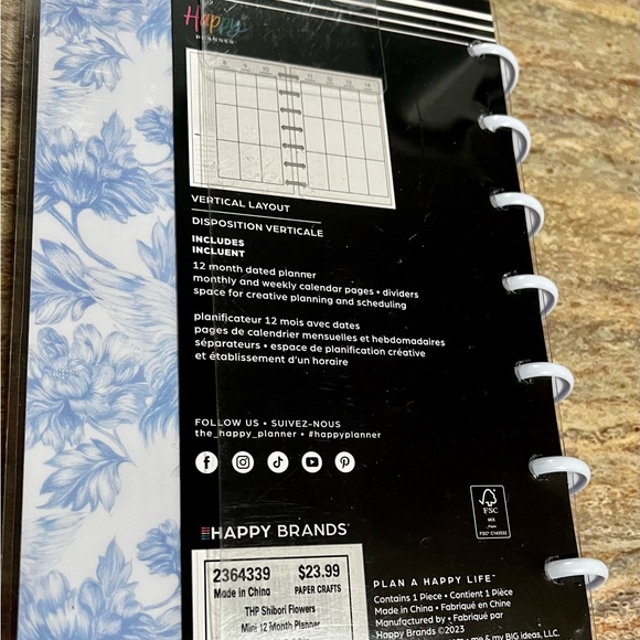 New Happy Brands 12-months 2024-2025 planner - Picture 7 of 8